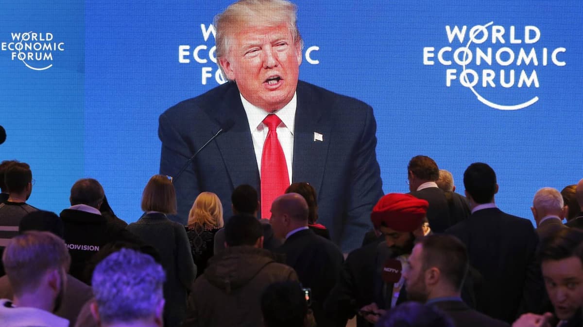 World Economic Forum in Davos WEFTeilnehmer blicken zu USPräsident