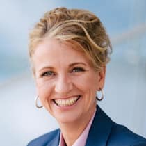 Porträt von Gabriele Schambach.