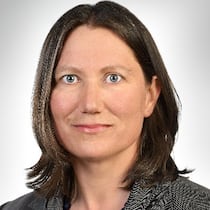 Porträt von Julia Nentwich.