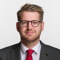 Baptiste Hurni, Staenderaetin SP-NE, portraitiert am 5. Dezember 2019 in Bern. (Foto Parlamentsdienste)